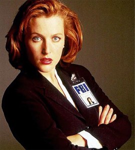 scully love Scully, hate the whole "Mulder did you get me pregnant?" thing (well, hate the last two seasons, really)